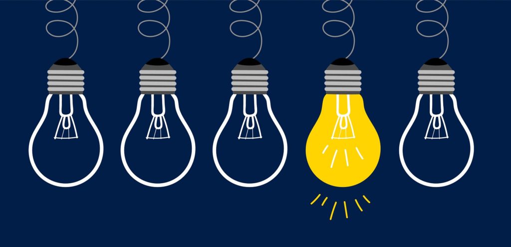 InnoStratege beim Innovatoren-Treffen ISPIM 2020! idea light bulbs
